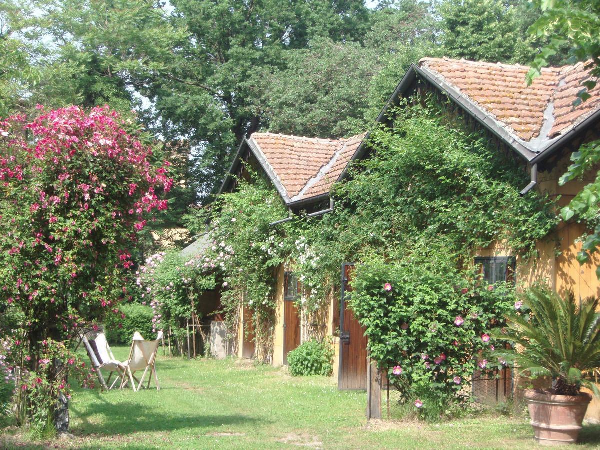 Le Dimore De Il Borgo Del Balsamico Albinea Bagian luar foto