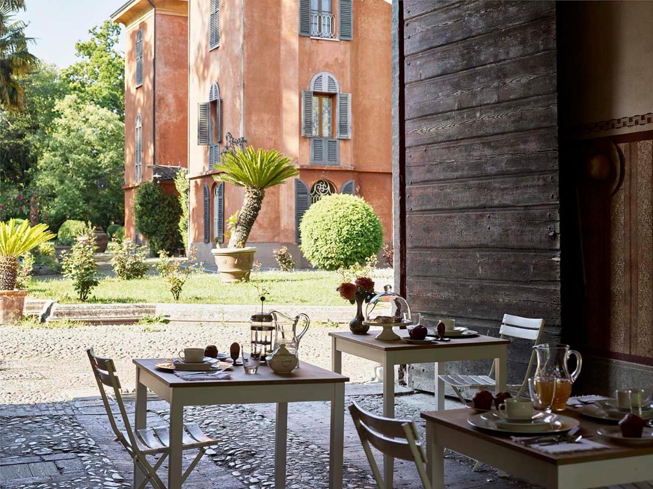 Le Dimore De Il Borgo Del Balsamico Albinea Bagian luar foto